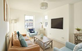 Host & Stay - Osborne House